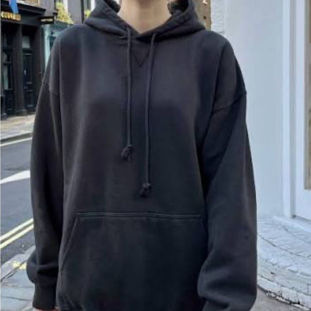 Women’s Black brandy Melville hoodie
